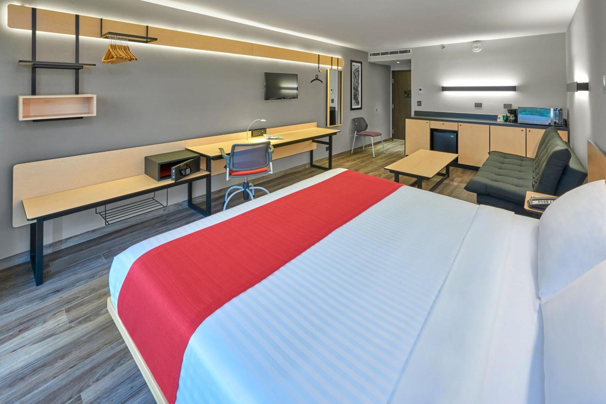 City Express Plus By Marriott Leon Centro De Convenciones Экстерьер фото