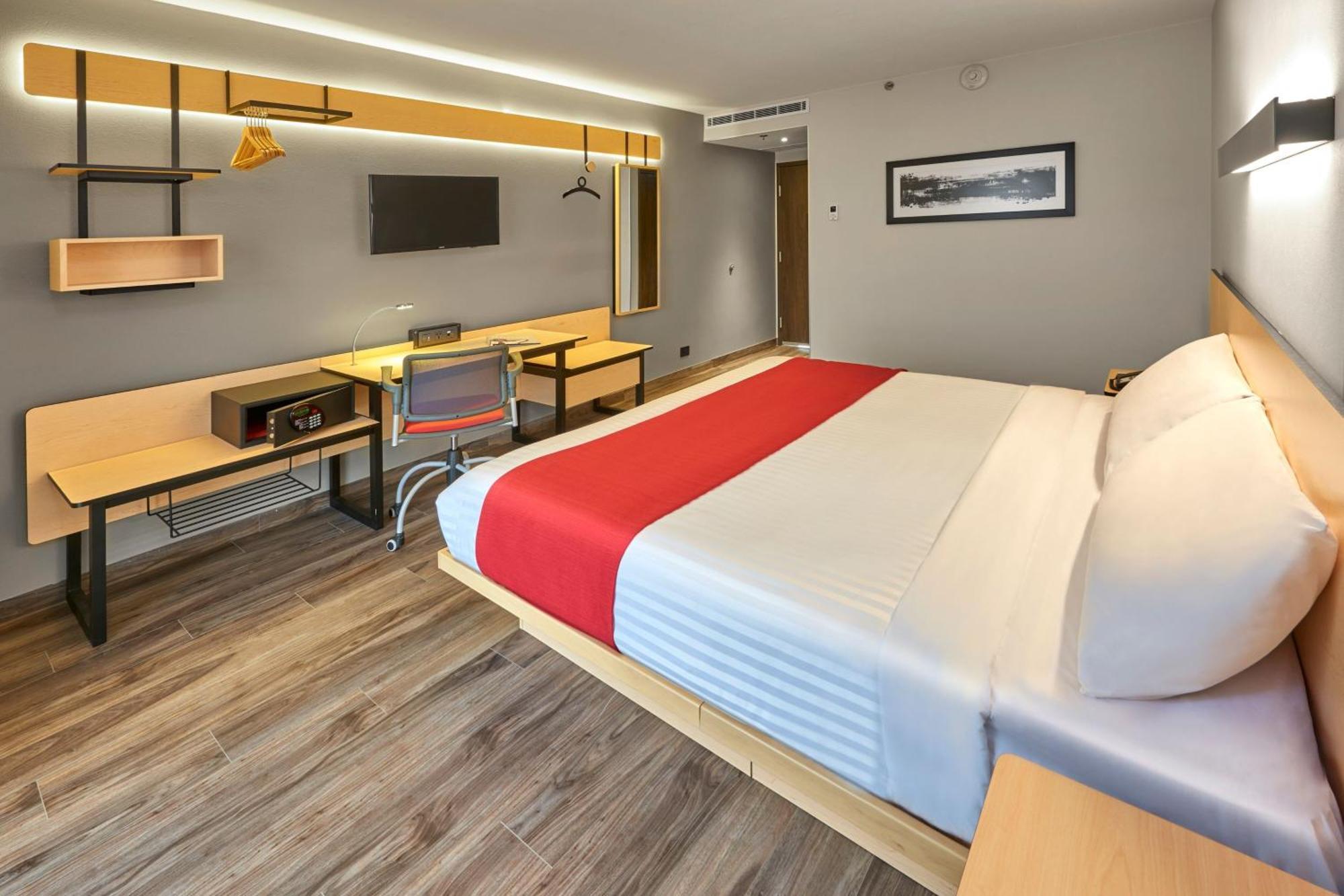 City Express Plus By Marriott Leon Centro De Convenciones Экстерьер фото