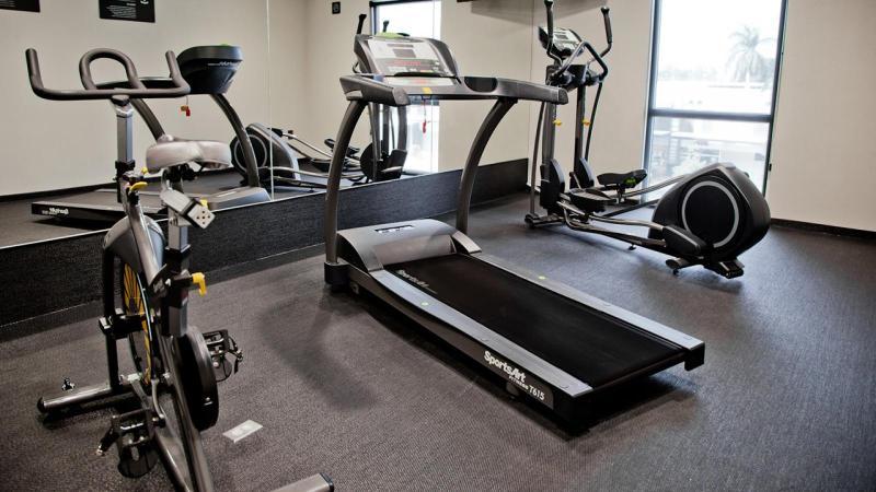 City Express Plus By Marriott Leon Centro De Convenciones Экстерьер фото