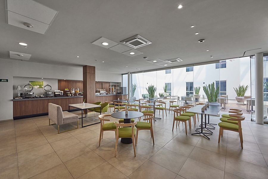 City Express Plus By Marriott Leon Centro De Convenciones Экстерьер фото